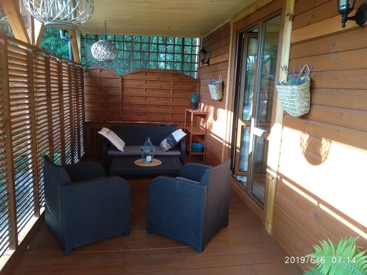 Lodge Arena White Okuninka