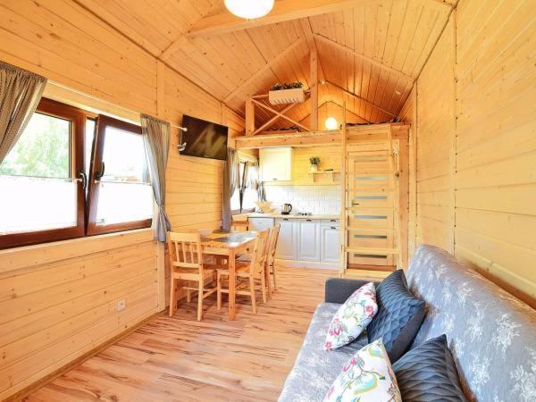 Lodge Arena White Okuninka
